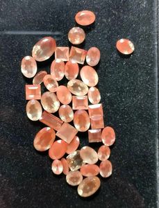 Pierre précieuse ovale en labradorite andesine de qualité commerciale naturelle pour la fabrication de bijoux, 1000 carats - Product Image 2