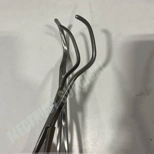 Pinzas Vasculares de Alta Calidad con Mango Antideslizante, Diseño Único, Colores Personalizados - Product Image 6