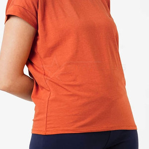 T-shirt uni en coton de qualité luxueuse pour femmes Chemise à manches courtes T-shirt pour femmes Fabriqué au Pakistan - Product Image 3