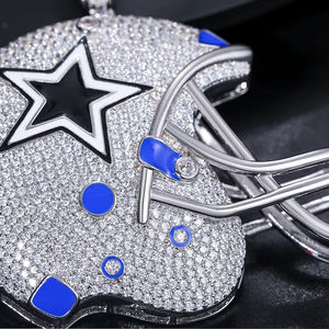 Collier pendentif casque de football glacé en argent plaqué or pour homme bleu Accents Star Design avec style Hip Hop Moissanite - Product Image 3