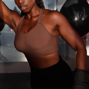 Soutien-gorge de sport croisé pour femme avec logo personnalisé, rembourré, haute élasticité, séchage rapide, sans armatures, respirant, pour yoga, fitness, course et gym - Product Image 3