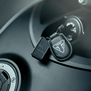 Rastreador GPS Antirrobo KOMOBI CITY para Autos y Motocicletas con SIM y Función de Alarma - Product Image 4