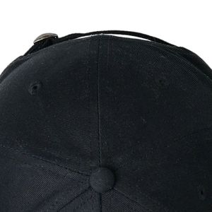 Casquette de baseball structurée noire Fight Division, conçue pour l'entraînement en salle de sport, le streetwear et le style quotidien - Product Image 4
