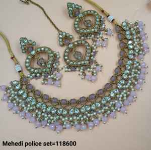 คอลเลกชันเครื่องประดับและต่างหูแฟชั่นสำหรับผู้หญิงต่างหูรูปวงรีและไข่มุกดีไซน์เนอร์พิเศษล่าสุด - Product Image 4