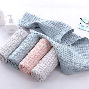 Serviettes de cuisine en coton 100% légères et durables - Séchage rapide, motif damassé, couleurs personnalisées, usage domestique et hôtelier, prix de gros - Product Image 5