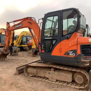 Excavatrice sur chenilles hydraulique miniature Doosan DX60 d'occasion de 6 tonnes, modèle 2023, moteur Yanmar avec inspection vidéo - Product Image 3
