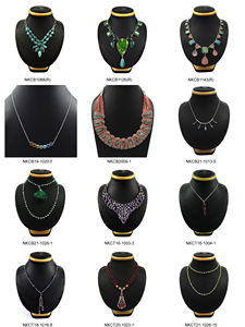 Collar de Plata Esterlina 925 con Aspecto Étnico, Joyería Artesanal Hecha a Mano, para Mujer y Niña - Product Image 2