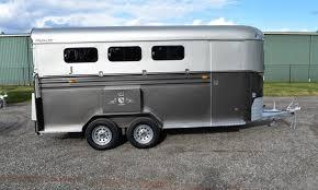 Customized 3 Horse <b>Float</b> Gooseneck Semi-trailer with Large Bed 4T Payload Double Axle Electric Brakes For Sale - Product Image 2