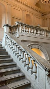 Best Selling Luxury Elegant White Marble Staircase Railings Timeless Design with Luxury Safety Style <b>Stone</b> <b>Carvings</b> & <b>Sculptures</b> - Product Image 2