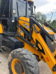2019 JCB 4x4 Tractor de ruedas Los componentes del núcleo de transmisión de engranajes usados incluyen motor y engranaje - Product Image 2
