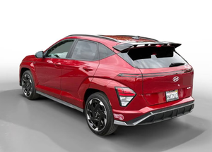 SUV Eléctrico Compacto 2025, Estilo N-Line, Edición Performance, Vehículo de 4 Puertas - Product Image 3