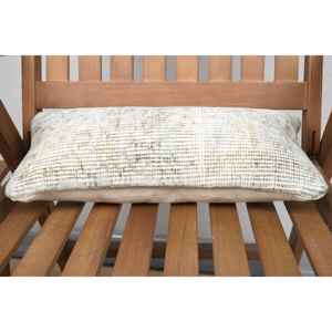 Beige laine Kantha Patchwork oreiller 8x16 pouces rustique Vintage brodé jeter oreiller Portable noël voiture décor Premium Style - Product Image 4