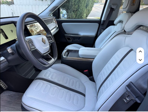 Amazing USADO 2023 Rivian R1S Edición de lanzamiento Sedán Quad-Motor AWD usado cuidadosamente - Product Image 6