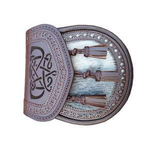 Cuir Sporran de qualité supérieure en peau de phoque sur mesure style écossais avec logo personnalisé disponible dans toutes les couleurs - Product Image 4