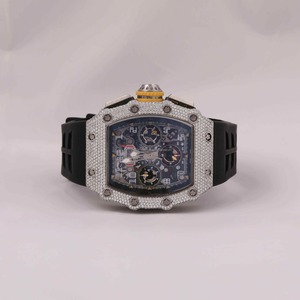 นาฬิกาข้อมือสไตล์วินเทจทำจากเพชรสำหรับใส่ไปห้องแล็บฮิปฮอป - Product Image 1