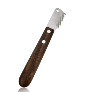Abrigo de aseo para perros, cuchillo pelador, mango de madera, herramientas antideslizantes de acero inoxidable para el aseo de mascotas - Product Image 2
