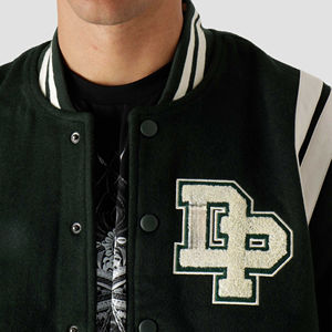 Veste de baseball pour hommes, veste en laine décontractée de meilleure qualité en gros d'usine avec logo de lettres brodées, longue longueur - Product Image 3