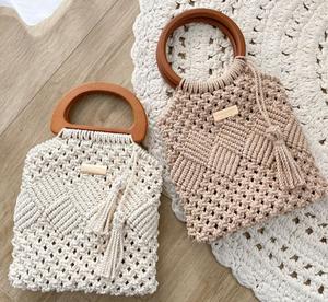 Bolsos ligeros de algodón hechos a mano para mujer con estampados de bloques únicos y correas de transporte duraderas - Product Image 5