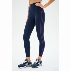Leggings de sport pour femmes de haute qualité, taille élastique, logo personnalisé, motif uni, taille mi-haute, séchage rapide et respirant, pour adultes - Product Image 4
