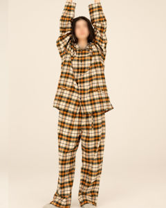 Ensemble de pyjama en satin uni à taille élastique pour femmes, motif à carreaux, confort ultime, pour toutes les saisons, pour adultes et jeunes filles - Product Image 1