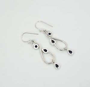 925 Plata de ley sólida septiembre mes piedra natal zafiro con ajuste de bisel pendiente de gancho en forma de pera - Product Image 3