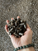 Granulés de bois de chêne et de pin naturel Taille standard Chauffage au carburant 6mm de diamètre Bâton Modèles de sciure de bois Carburant fabriqué Vente du fabricant