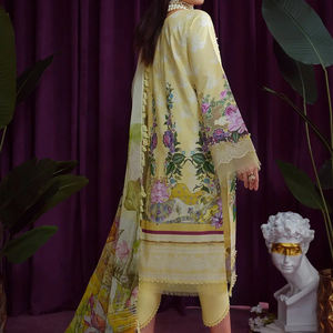 Vente en gros de robes d'hiver en lin 2025 de qualité supérieure pour femmes tenues décontractées 3 pièces en soie pour les fêtes des femmes pakistanaises - Product Image 4