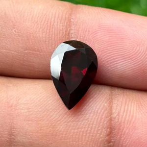 Grenat rouge naturel de haute qualité à facettes Marquise coupe pierre traitée thermiquement pour la fabrication de bijoux calibré gemme en vrac directe inde - Product Image 2