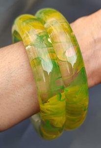 กำไลเรซินทำมือคุณภาพสูงพร้อมดอกไม้อัดสำหรับฤดูใบไม้ผลิและธรรมชาติที่ได้แรงบันดาลใจจากแฟชั่นที่ถูกที่สุดโดย aaliyan impex - Product Image 3