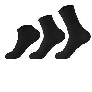 Chaussettes de sport mi-mollet pour homme en coton noir anti-odeur avec logo sur la manchette Technique tricotée pour l'automne et l'hiver - Product Image 1