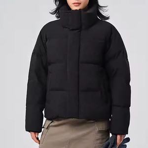 Cómoda chaqueta acolchada para mujer con cremallera completa Fácil uso diario para exteriores A prueba de viento Transpirable Nuevo aspecto con patrón de estampado - Product Image 2