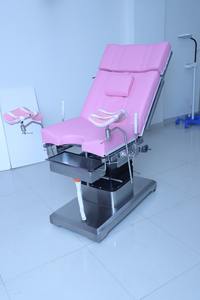Indian Manufactured High Quality Manual OT <b>Operating</b> <b>Table</b> for Gynecological Obstetric Electric for Hospitals Export Available - Product Image 4