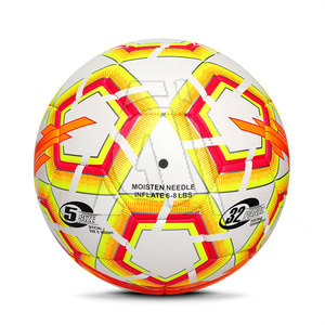 Balón de Entrenamiento de Fútbol AROMAX INDUSTRIES de Alta Calidad y Nuevo Estilo, Material de PVC/PU, Diseño Personalizable y Duradero, Fabricación en Pakistán - Product Image 3
