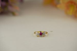 Bague de fiançailles et de mariage pour femme en diamant de laboratoire de qualité supérieure, taille baguette et poire, VS1, certifiée IGI, or, or rose, argent, tendance - Product Image 5