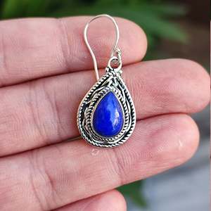 Boucles d'oreilles pendantes en argent sterling faites à la main, pierre précieuse en lapis-lazuli en forme de poire, forme de goutte d'eau, bijoux bohèmes pour anniversaire - Product Image 5