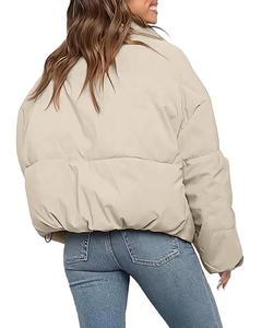 Veste matelassée de luxe de haute qualité pour femme, nouvelle marque d'hiver, veste matelassée personnalisée, ultralégère pour l'hiver - Product Image 1