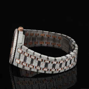 Excelente calidad Unisex Iced out Watch VVS Clarity Diamond Studded con movimiento de lujo ETA Banda de acero inoxidable de la India - Product Image 3