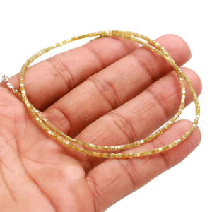 Collier de 16 pouces avec diamant jaune naturel étincelant de 1,5 à 2,5 mm, facetté en cube géométrique - Product Image 4