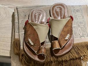 รองเท้าแตะหนังทำมือสำหรับผู้ชาย รองเท้าแบบอาหรับ รองเท้าแตะอาหรับ รองเท้าสลิปเปอร์แบบอาหรับ ขายส่งสำหรับฤดูร้อน - Product Image 2