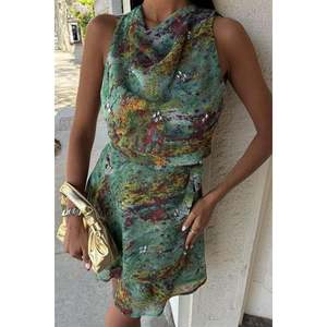 Ensemble ethnique de style bohème orné de cristaux 9587, fabriqué en tissu de mousseline - Product Image 2