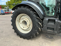Tracteurs à conducteur marchant Valtra neufs/d'occasion, 60 CV, avec boîte de vitesses et moteur