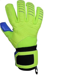ถุงมือผู้รักษาประตูฟุตบอลมืออาชีพระบายอากาศได้ดีถุงมือฟุตบอลแบบ2024โลโก้ออกแบบได้ตามต้องการ - Product Image 2