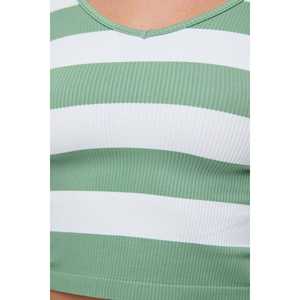 เสื้อยืดแขนยาวลายทางไร้รอยต่อแบบลำลองพร้อมโลโก้ด้านหน้า - Product Image 4