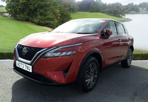 USADO LHD/RHD 2023 NISSAN QASHQAI 1,3 DE ACENTA PREMIUM - Product Image 2