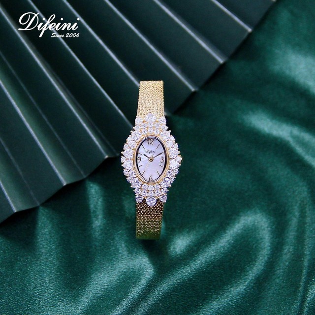Low MOQ Luxury Vintage Quartz Watch for Women 22mm Band Oval Zircon Case Brass Mop Dial Water Resistant Wedding Diamond Watches