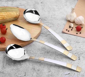 Ensemble de couverts de luxe réutilisables en acier inoxydable Ensemble d'ustensiles décoratifs en forme de U avec poignée en or et couverts - Product Image 1