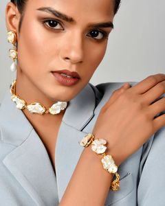 Fashionable Wedding Party Wear Natural <b>Pearl</b> Brass Gold Plated Handmade <b>Bracelet</b> <b>Women</b> Fashion Jewelry Anniversary Gifts - Product Image 1