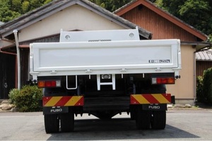 Camión de Carga MITSUBISHI CANTER FUSO 2020 con Volante a la Derecha, Motor Diésel de 4.2L, Transmisión Automática, 150HP, Euro 6, Vehículo Comercial Ligero - Product Image 4