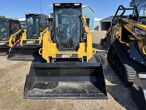 Cargadora Compacta ASV VT-70 con Motor Yuchai, Caja de Cambios y Bomba con Capacidad de Carga Nominal de 7 Toneladas - Product Image 3