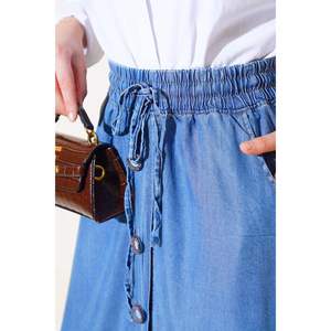 Falda Vaquera Abotonada Azul Oscuro - Product Image 2